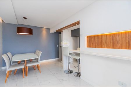 2_photo/94dcfcb21b.48c35f43f54efabd-ATLAS-d743fc59-5a3e-43cb-8e5a-a3898c11d0e3.jpg de apartamento à venda com 2 quartos, 61m² em Capão Raso, Curitiba