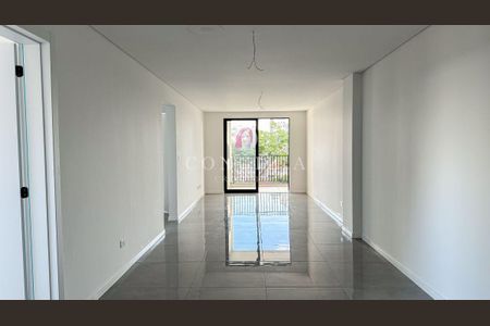 6_photo/94dcfcb25b.ceff8192393c33de-ATLAS-89951a02-32e4-4d5f-9ef5-58dca3c3abc7.jpg de apartamento à venda com 3 quartos, 99m² em Capão Raso, Curitiba