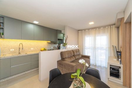 8_photo/94dcfcb299.8cebe01c60940a90-ATLAS-8717e11b-3fda-4f8e-a61a-8ffed13238bb.jpg de apartamento para alugar com 2 quartos, 52m² em Capão Raso, Curitiba