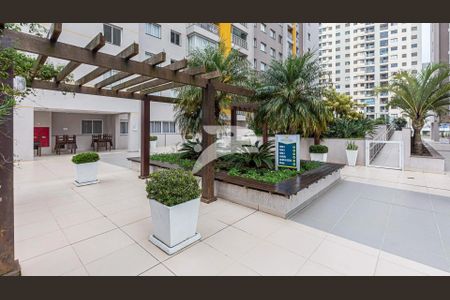 10_photo/94dcfcb2c1.16d88cb525254ab7-ATLAS-72ef04f1-0d85-4e43-814c-c09e0eeabf62.jpg de apartamento à venda com 2 quartos, 50m² em Capão Raso, Curitiba