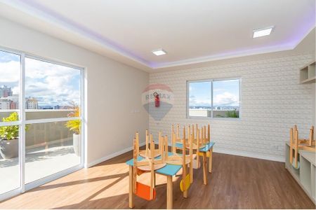 26_photo/94dcfcb2d5.7954feb32d1ae247-ATLAS-ef800d87-5c11-4608-b7e2-1787a20e46a5.jpg de apartamento à venda com 2 quartos, 42m² em Capão Raso, Curitiba