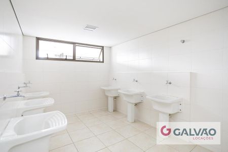 11_photo/94dcfcb2df.07b37b6b0b21784a-ATLAS-3858ffd7-82c6-4c99-bf37-7c8d2b6a661e.jpg de apartamento para alugar com 3 quartos, 99m² em Capão Raso, Curitiba