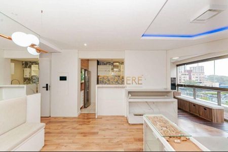 4_photo/94dcfcb2df.0f44f9f1f0e490e7-ATLAS-103bc75a-73d1-474e-8038-b3d50044bf9b.jpg de apartamento para alugar com 2 quartos, 61m² em Capão Raso, Curitiba