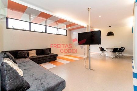 6_photo/94dcfcb2df.181e5337ee556dd3-ATLAS-12830a17-8391-4632-9649-8f2676bdfafb.jpg de apartamento à venda com 2 quartos, 68m² em Capão Raso, Curitiba
