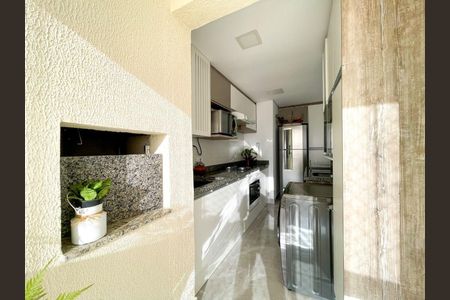 19_photo/94dcfcb2df.2c626fbddbd0b6a4-ATLAS-bb595161-61d4-45b5-85d2-b962a6cec9a9.jpg de apartamento para alugar com 2 quartos, 60m² em Capão Raso, Curitiba