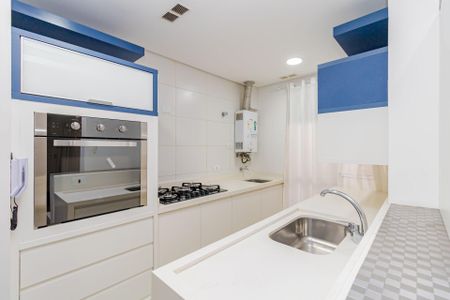 11_photo/94dcfcb2df.5af647868af23562-ATLAS-4218cf76-d7f3-4892-94ff-e784db156a56.jpg de apartamento à venda com 2 quartos, 68m² em Capão Raso, Curitiba