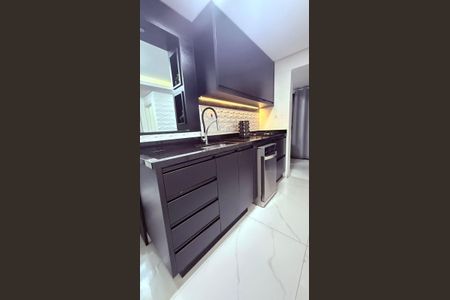 7_photo/94dcfcb2df.7a69ff73eb43ff8d-ATLAS-69cc4cac-36fa-4655-bc1f-42388a397245.jpg de apartamento para alugar com 3 quartos, 72m² em Capão Raso, Curitiba