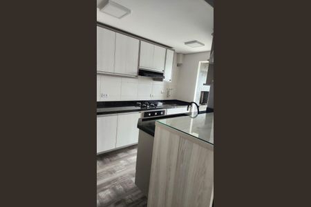 13_photo/94dcfcb2df.7a69ff73eb43ff8d-ATLAS-a2e880bb-001d-47dc-a5ab-d71088f75245.jpg de apartamento para alugar com 2 quartos, 68m² em Capão Raso, Curitiba