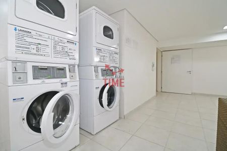 42_photo/94dcfcb2df.8e7377a2695ec654-ATLAS-caa029b8-7514-4252-a899-c4ba8e326d37.jpg de apartamento à venda com 3 quartos, 78m² em Capão Raso, Curitiba