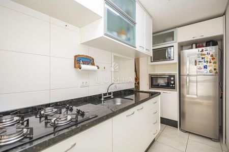 8_photo/94dcfcb2df.c4adae1457a53f5a-ATLAS-e10caa39-94e5-4ff6-a79b-545e8645cb7e.jpg de apartamento à venda com 3 quartos, 78m² em Capão Raso, Curitiba