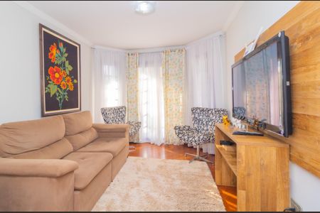 3_photo/94dcfcb2ef.2f15d505e37c7ac5-ATLAS-138c4df9-28b3-497c-82d6-084a6b8e86ca.jpg de casa à venda com 4 quartos, 271m² em Capão Raso, Curitiba