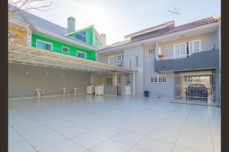 9_photo/94dcfcb2ef.2f15d505e37c7ac5-ATLAS-65e58a80-7f61-45cb-b677-9bea44832a75.jpg de casa à venda com 4 quartos, 271m² em Capão Raso, Curitiba