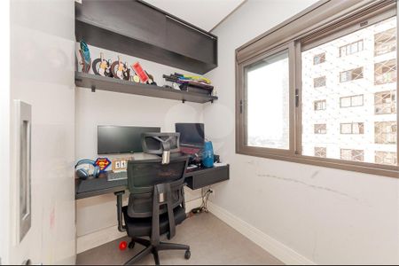 5_photo/94dcfcb2fb.cc80a849dbb3670d-ATLAS-05845abf-1a5c-40b3-9f7b-53c47c5098ab.jpg de apartamento à venda com 3 quartos, 77m² em Capão Raso, Curitiba