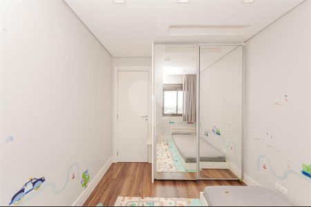 2_photo/94dcfcb2fb.cc80a849dbb3670d-ATLAS-0701edb4-fbdf-49c7-ae92-6dba69c65b37.jpg de apartamento à venda com 3 quartos, 77m² em Capão Raso, Curitiba