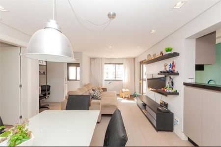 8_photo/94dcfcb2fb.cc80a849dbb3670d-ATLAS-d7aeabdf-2839-49d1-8822-1a4d696cf0b2.jpg de apartamento à venda com 3 quartos, 77m² em Capão Raso, Curitiba