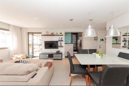 8_photo/94dcfcb2fb.cc80a849dbb3670d-ATLAS-e85fe2af-9692-4baa-ab30-84790a5bde82.jpg de apartamento à venda com 3 quartos, 77m² em Capão Raso, Curitiba