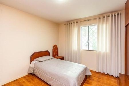 33_photo/94dcfcb35d.5a85c5bdfef41cf9-ATLAS-2e8fef7e-789e-41fe-87a2-fcc0143d851c.jpg de casa à venda com 3 quartos, 240m² em Capão Raso, Curitiba