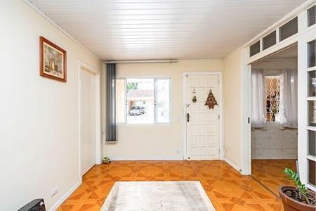 17_photo/94dcfcb35d.5a85c5bdfef41cf9-ATLAS-9b6e3169-4d98-41cf-ba4d-0dfcbc54251f.jpg de casa à venda com 3 quartos, 240m² em Capão Raso, Curitiba