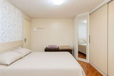 26_photo/94dcfcb35d.5a85c5bdfef41cf9-ATLAS-ca632ece-1b1e-4daf-b160-24afd46f8a6e.jpg de casa à venda com 3 quartos, 240m² em Capão Raso, Curitiba