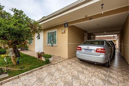 4_photo/94dcfcb35d.5a85c5bdfef41cf9-ATLAS-f89b2615-1c2f-4e8b-9c48-1c8db29de2af.jpg de casa à venda com 3 quartos, 240m² em Capão Raso, Curitiba