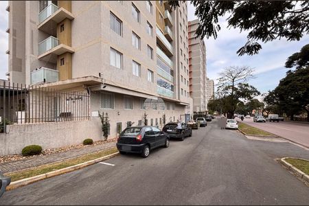 24_photo/94dcfcb3a9.ad6cb26ada8414aa-ATLAS-2f731dfe-0b5a-4586-8d4b-9d234f510635.jpg de apartamento à venda com 3 quartos, 77m² em Capão Raso, Curitiba