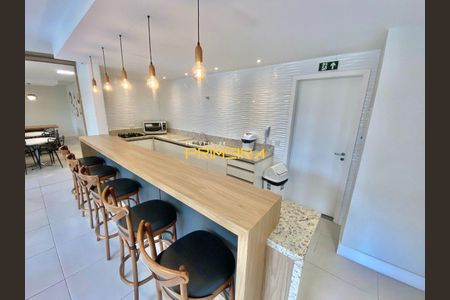 6_photo/94dcfcb3b1.4b1992a7ab35c141-ATLAS-57de6f9a-43db-4c1a-bf6b-2b9b4442d977.jpg de apartamento à venda com 3 quartos, 78m² em Capão Raso, Curitiba