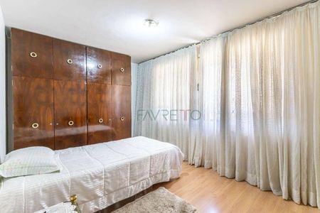 2_photo/94dcfcb3bb.fbcd7a2e7ac63d93-ATLAS-c3b3b012-6b3f-4d50-af0d-08161a776beb.jpg de casa à venda com 3 quartos, 200m² em Capão Raso, Curitiba