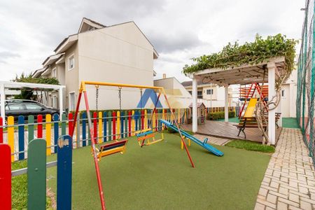 24_photo/94dcfcb3c9.1aa5b8f538f3adaf-ATLAS-40a074c2-33b3-4ae8-ae3d-416952dc1bc5.jpg de casa à venda com 3 quartos, 99m² em Capão Raso, Curitiba