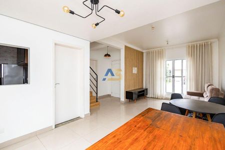 2_photo/94dcfcb3c9.1aa5b8f538f3adaf-ATLAS-44ceca50-e56b-4576-a8c5-721475fa5716.jpg de casa à venda com 3 quartos, 99m² em Capão Raso, Curitiba