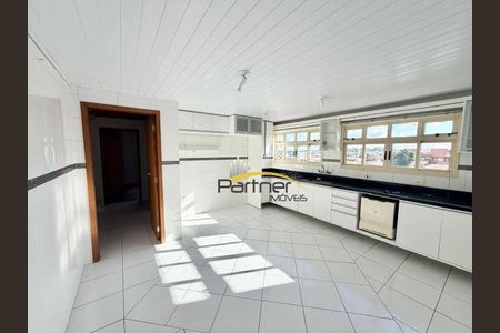 4_photo/94dcfcb40b.d5a0f355ba531730-ATLAS-5ef97ff1-c341-4685-93b2-991d435c4557.jpg de apartamento para alugar com 3 quartos, 236m² em Capão Raso, Curitiba