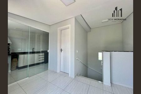 10_photo/94dcfcb4ab.2f15d505e37c7ac5-ATLAS-0ef46b3e-2f8e-40e0-99e2-fa3b015978e4.jpg de casa à venda com 4 quartos, 150m² em Capão Raso, Curitiba