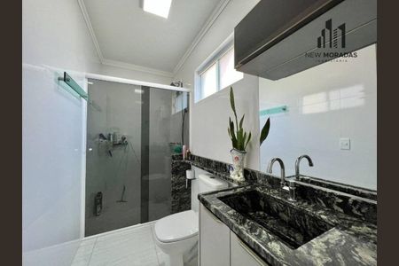 13_photo/94dcfcb4ab.2f15d505e37c7ac5-ATLAS-3ee9a6e6-d649-46cc-8e16-897af8d4d448.jpg de casa à venda com 4 quartos, 150m² em Capão Raso, Curitiba