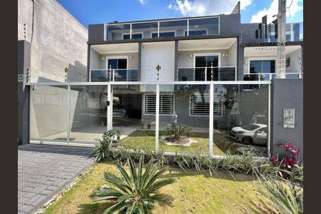 6_photo/94dcfcb4ab.2f15d505e37c7ac5-ATLAS-c3e6b85d-c94b-4fdf-8cab-a40ae3912823.jpg de casa à venda com 4 quartos, 150m² em Capão Raso, Curitiba