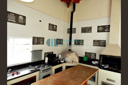 6_photo/94dcfcb4af.be31b5bde481aac2-ATLAS-49b1b776-2011-417d-8694-b5c93aebea2f.jpg de casa à venda com 5 quartos, 430m² em Capão Raso, Curitiba