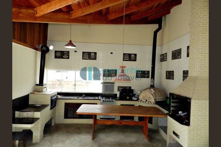 7_photo/94dcfcb4af.be31b5bde481aac2-ATLAS-6809dfe3-8e51-4bc9-a826-18f59c24b913.jpg de casa à venda com 5 quartos, 430m² em Capão Raso, Curitiba