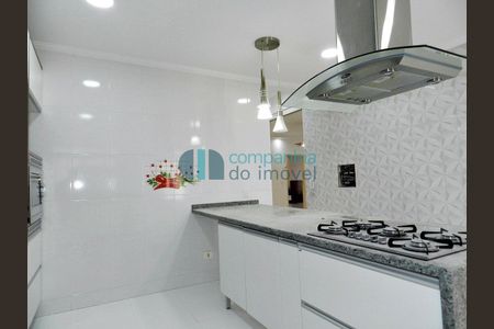 16_photo/94dcfcb4af.be31b5bde481aac2-ATLAS-b894ca0b-57b2-442c-a0e4-04a12a624df6.jpg de casa à venda com 5 quartos, 430m² em Capão Raso, Curitiba