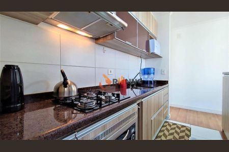 8_photo/94dcfcb4c7.b7bab013532c6584-ATLAS-0b995e64-52d2-4762-808c-87c5d2e32f2e.jpg de apartamento à venda com 3 quartos, 60m² em Cidade Industrial de Curitiba, Curitiba