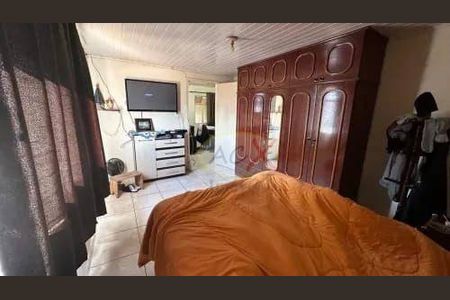 8_photo/94dcfcb66f.1e45c290f45d527b-ATLAS-d4e85396-d32e-42b5-b64c-bba64c171948.jpg de casa à venda com 3 quartos, 130m² em Capão Raso, Curitiba