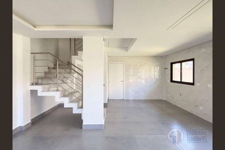 2_photo/94dcfcb693.f2c8c659ffa0a6bc-ATLAS-5460af4e-921b-4283-ae2a-2d9abcf11340.jpg de casa à venda com 3 quartos, 131m² em Capão Raso, Curitiba