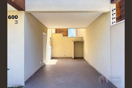 4_photo/94dcfcb693.f2c8c659ffa0a6bc-ATLAS-7c4757e1-2872-4869-82c8-b56452e44bb3.jpg de casa à venda com 3 quartos, 131m² em Capão Raso, Curitiba