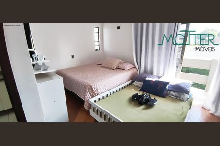 11_photo/94dcfcb697.ebbd8bc3dc39b939-ATLAS-10a5dc83-a9fc-42ba-8707-63614da06e6f.jpg de casa à venda com 4 quartos, 213m² em Capão Raso, Curitiba