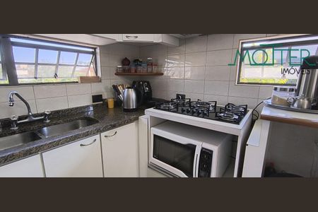 7_photo/94dcfcb697.ebbd8bc3dc39b939-ATLAS-870e7691-3c8b-49e1-9164-3e4f129e917f.jpg de casa à venda com 4 quartos, 213m² em Capão Raso, Curitiba