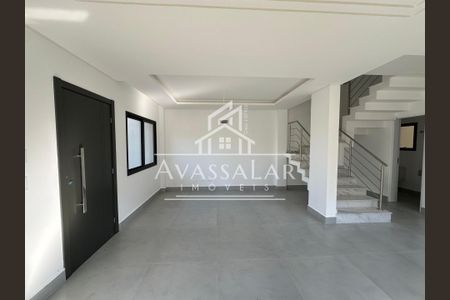 3_photo/94dcfcb6b7.79518a11401aeb31-ATLAS-e3e09aa2-7cdf-4c7e-9348-711975ea0c4e.jpg de casa à venda com 0 quarto, 131m² em Capão Raso, Curitiba