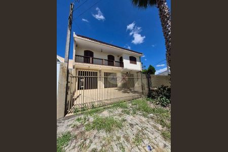 2_photo/94dcfcb7fb.6e795dfd64e180cd-ATLAS-24828b13-4e7a-4baf-8258-d490862b0b5c.jpg de casa à venda com 3 quartos, 350m² em Capão Raso, Curitiba