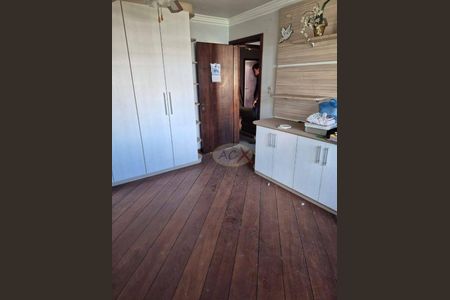 5_photo/94dcfcb7fb.6e795dfd64e180cd-ATLAS-67bbbb65-e07d-4059-8b5a-62d0da68f190.jpg de casa à venda com 3 quartos, 350m² em Capão Raso, Curitiba