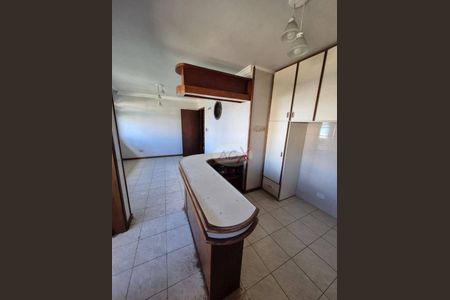 9_photo/94dcfcb7fb.6e795dfd64e180cd-ATLAS-d8545f00-88bb-4228-b0d4-b58885b38131.jpg de casa à venda com 3 quartos, 350m² em Capão Raso, Curitiba