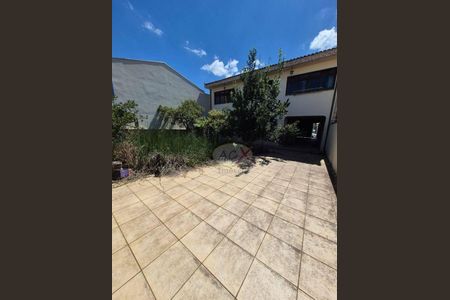 39_photo/94dcfcb7fb.6e795dfd64e180cd-ATLAS-dd18bcd2-7f06-4de1-9a57-dcebbb57fa33.jpg de casa à venda com 3 quartos, 350m² em Capão Raso, Curitiba