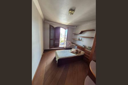 18_photo/94dcfcb7fb.6e795dfd64e180cd-ATLAS-e0155044-aea4-4359-91bb-815abdca10ed.jpg de casa à venda com 3 quartos, 350m² em Capão Raso, Curitiba