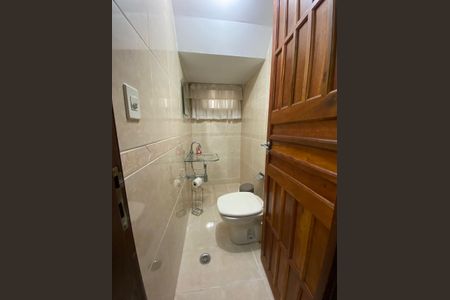 11_photo/94dcfcb893.c735d14336f4737f-ATLAS-400efb64-81aa-40ec-b626-e4873511d2d6.jpg de casa à venda com 3 quartos, m² em Capão Raso, Curitiba