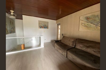 42_photo/94dcfcb893.c735d14336f4737f-ATLAS-5e0d0c43-2a3f-4b12-9d3d-7856808cc2f8.jpg de casa à venda com 3 quartos, m² em Capão Raso, Curitiba